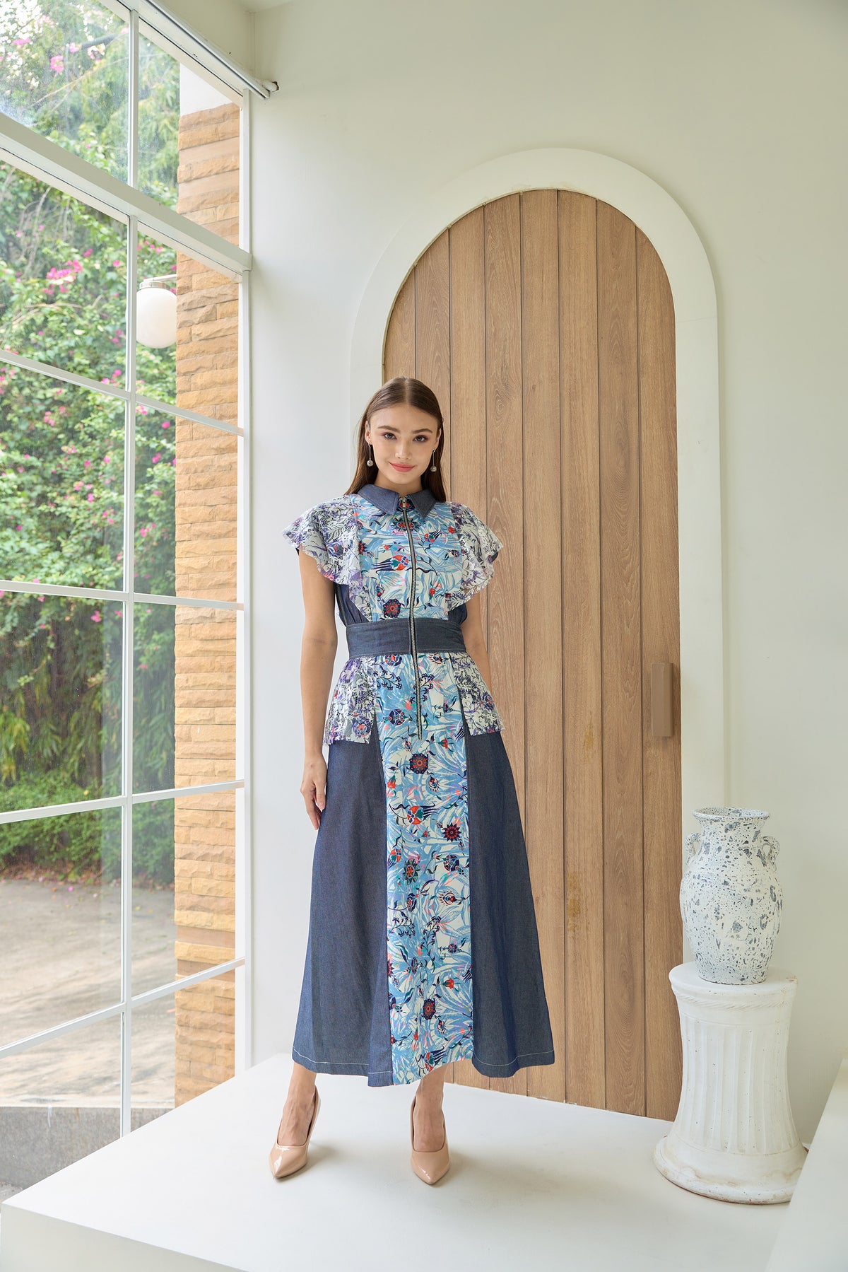SAAMU ITM Front Zipper Dress