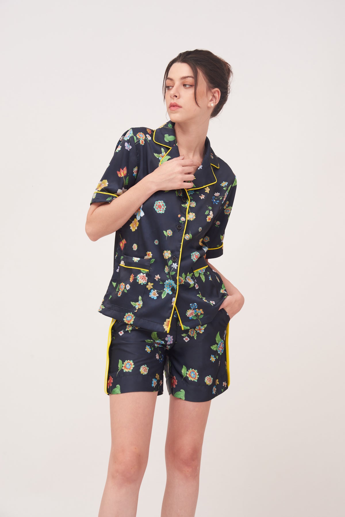 SAAMU KR Pajamas Short Sleeve Shirt